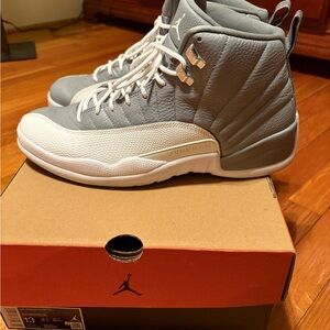 Jordan 12 “Stealth”